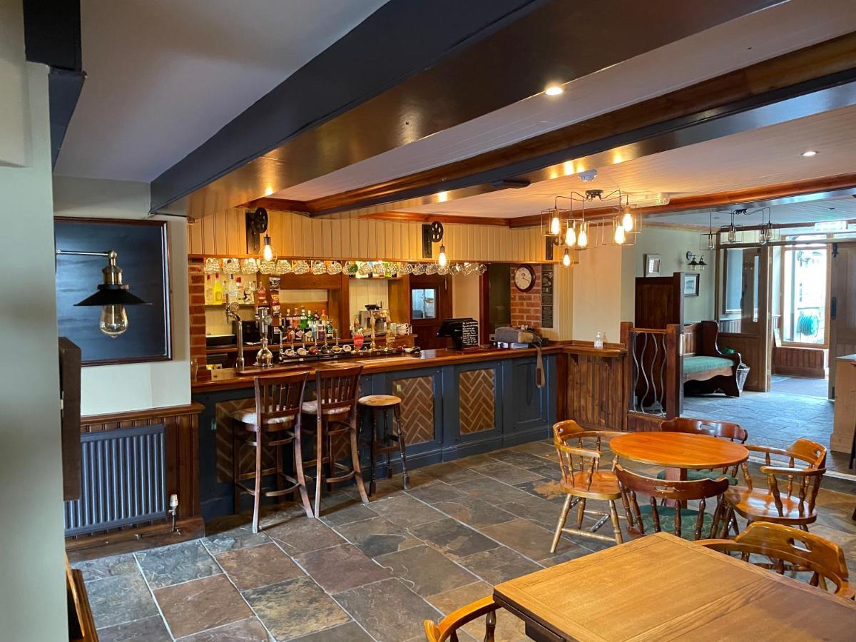 The Swan Inn East Ilsley エクステリア 写真